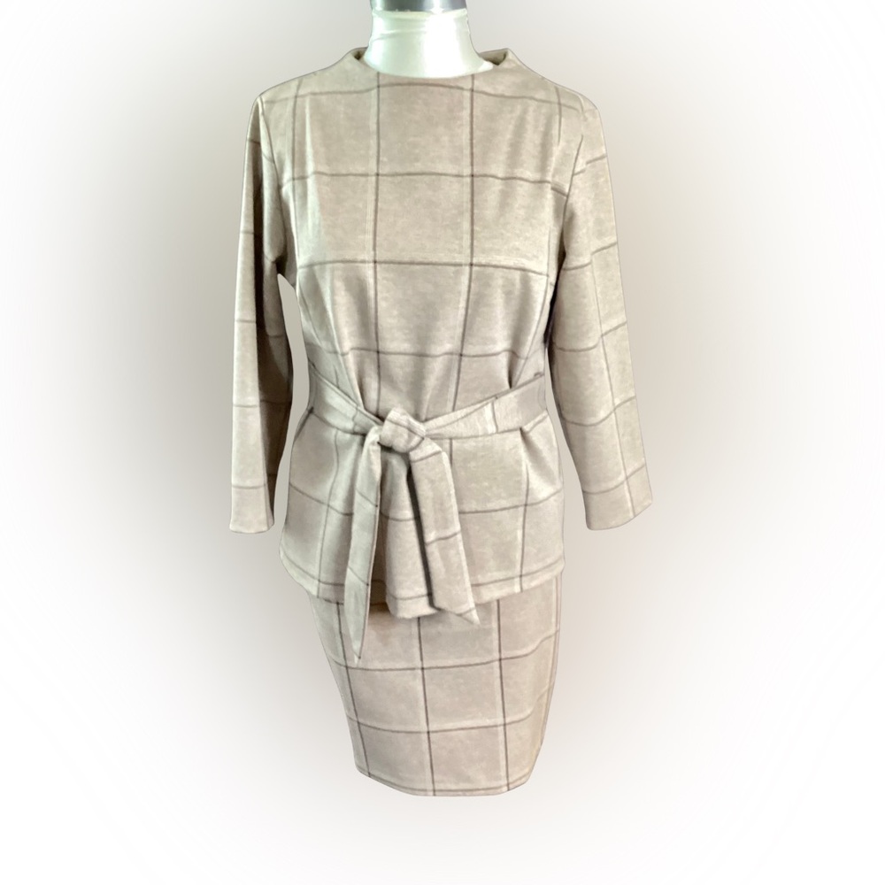 Ann Taylor Beige Plaid Pencil Skirt Set